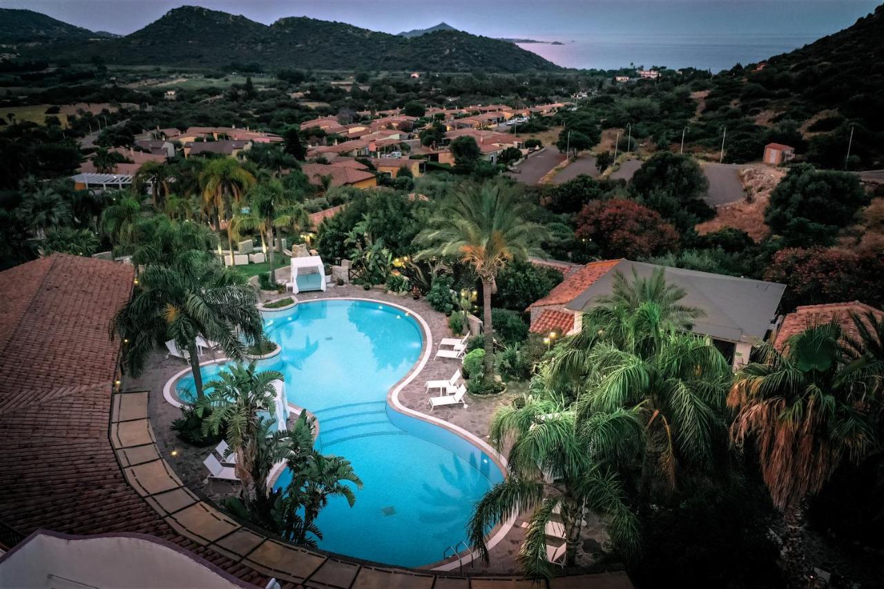 Cruccuris - Adults Only 4*