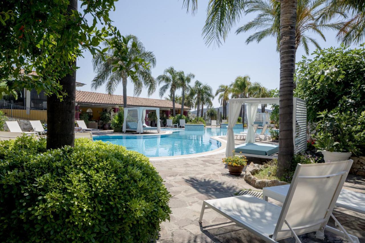 Cruccuris - Adults Only Hotel 4*