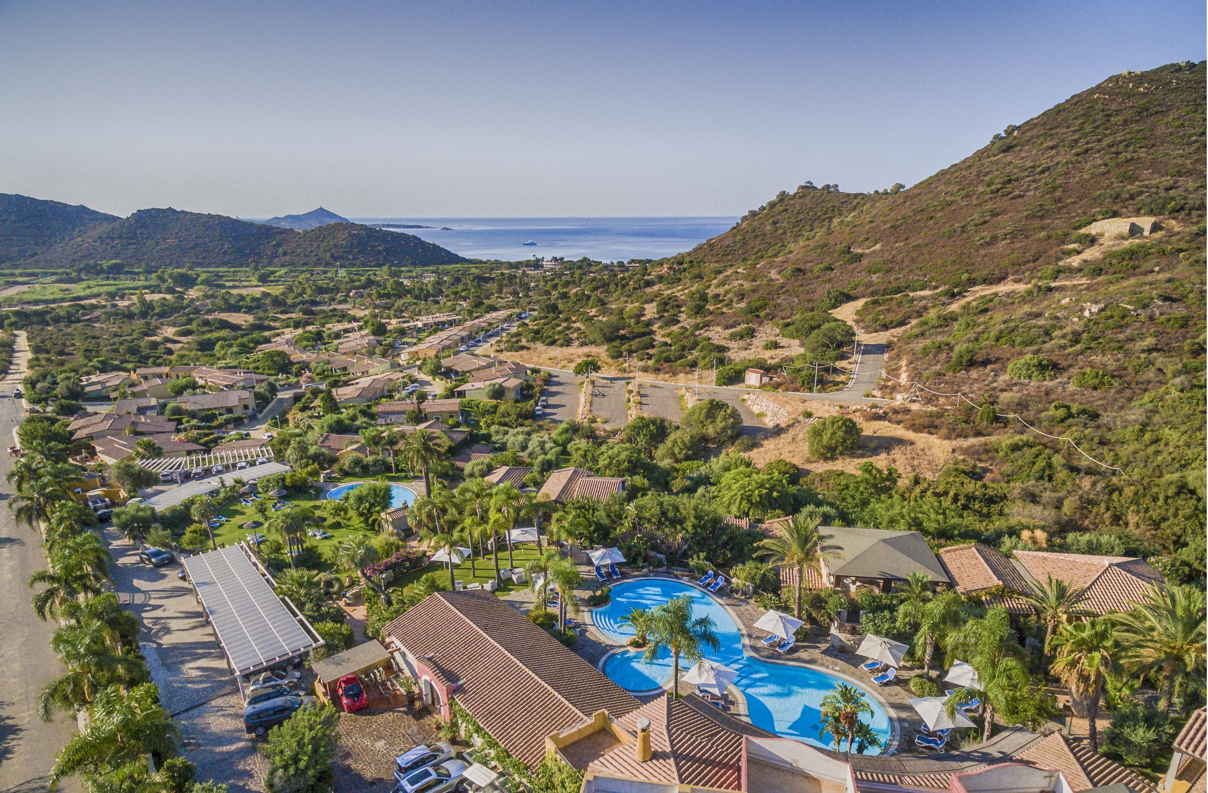 Cruccuris - Adults Only 4*